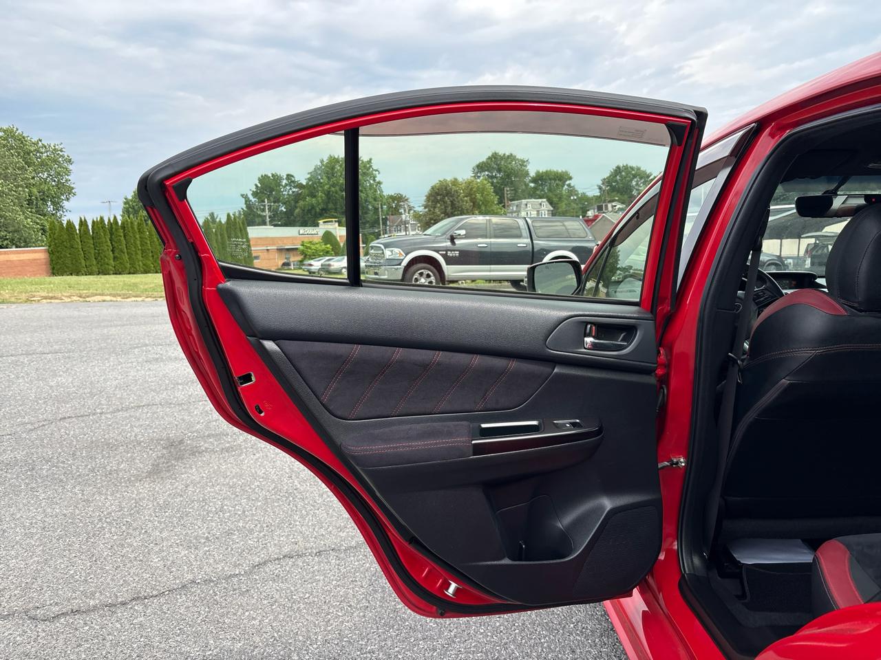 Subaru WRX STI 4-Door 2017