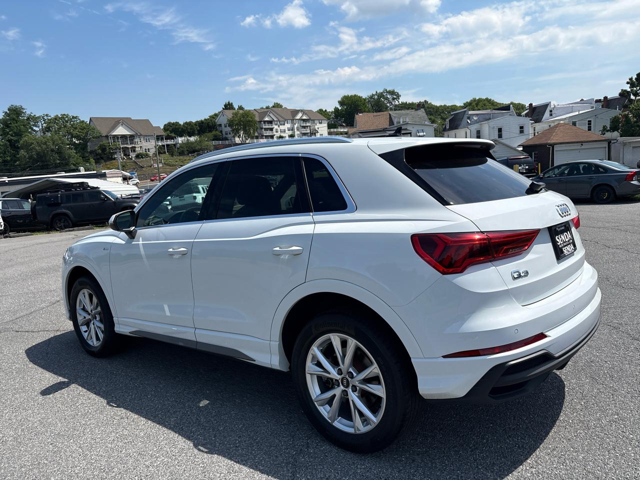 Audi Q3 S line Premium quattro 2023