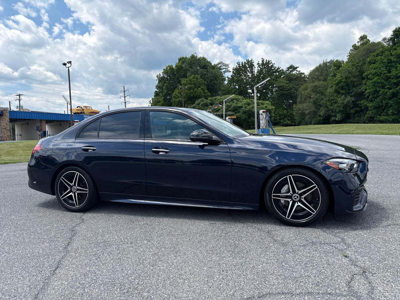 Mercedes-Benz C-Class C300 4MATIC Sedan 2022