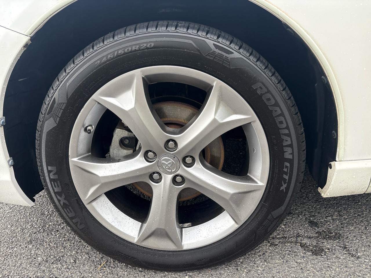 Toyota Venza XLE V6 AWD 2015