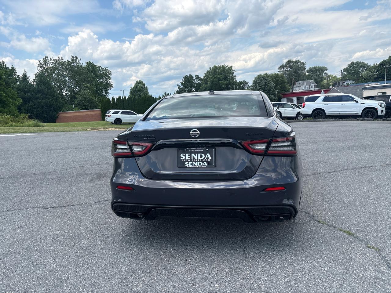 Nissan Maxima Platinum 2021