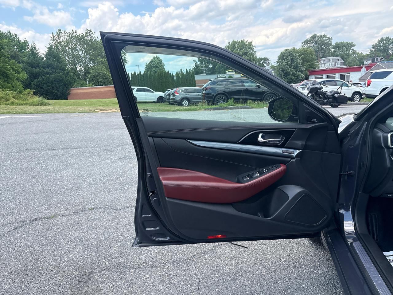 Nissan Maxima Platinum 2021