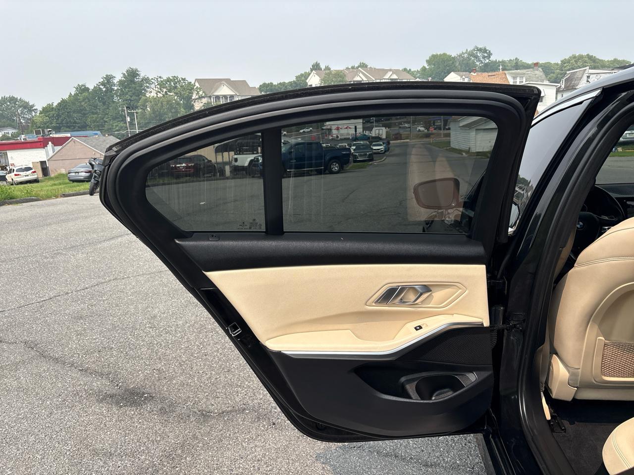 BMW 3-Series 330i xDrive 2019
