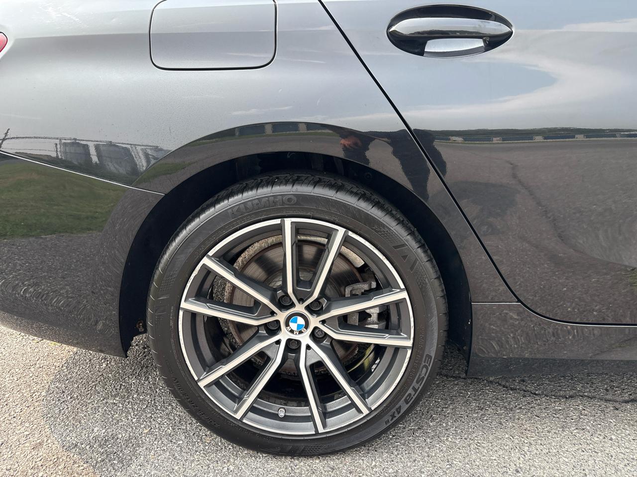 BMW 3-Series 330i xDrive 2019