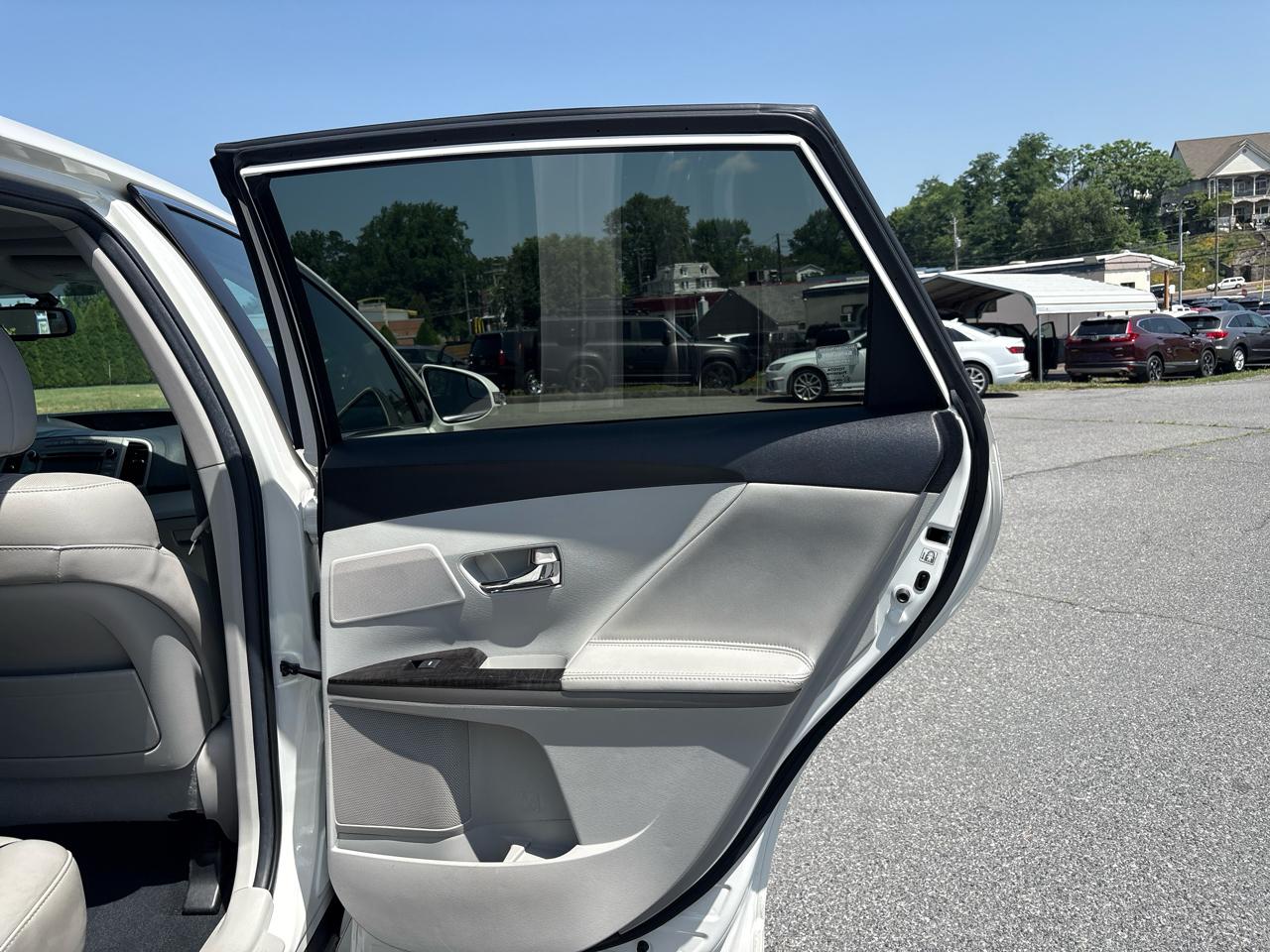 Toyota Venza XLE V6 AWD 2015