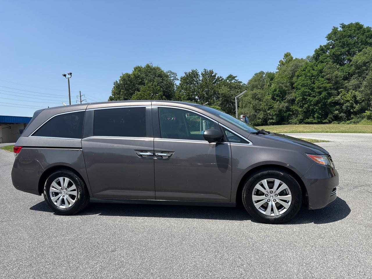 Honda Odyssey SE 2016