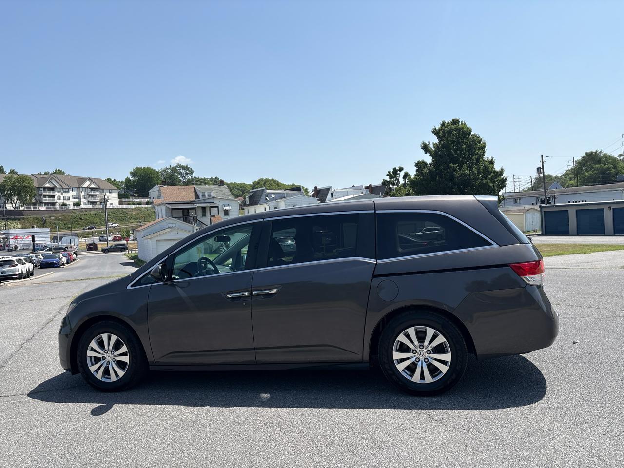 Honda Odyssey SE 2016