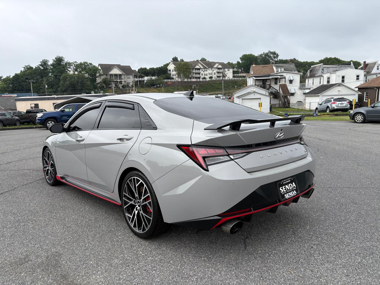 Hyundai Elantra  2023