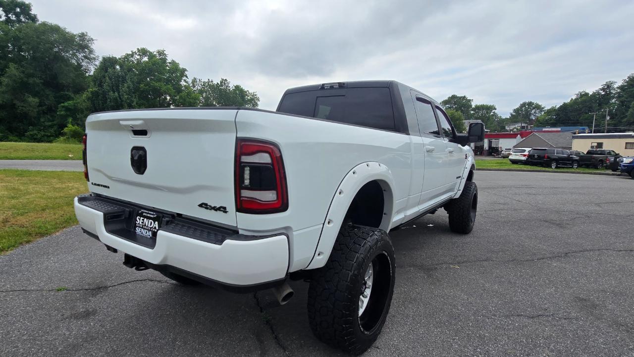 RAM 3500 Limited Mega Cab 4WD 2024