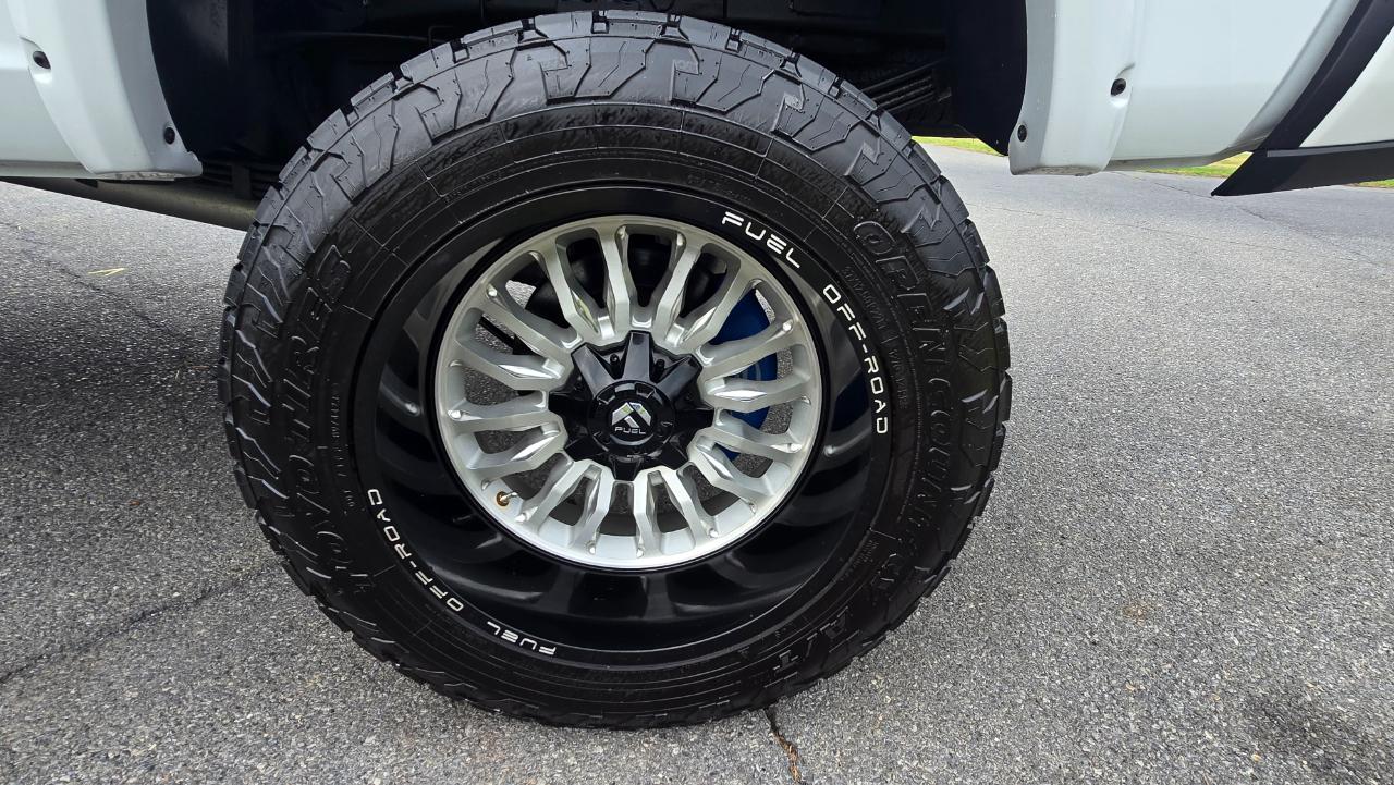 RAM 3500 Limited Mega Cab 4WD 2024