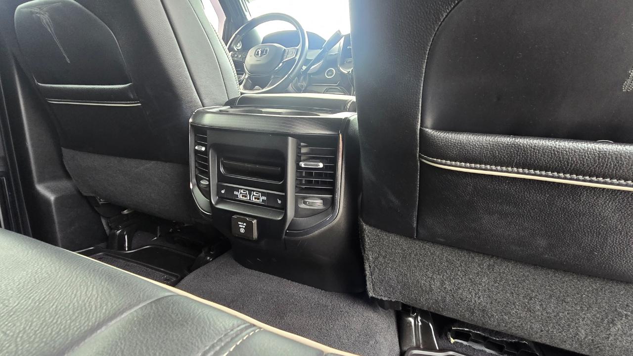 RAM 3500 Limited Mega Cab 4WD 2024