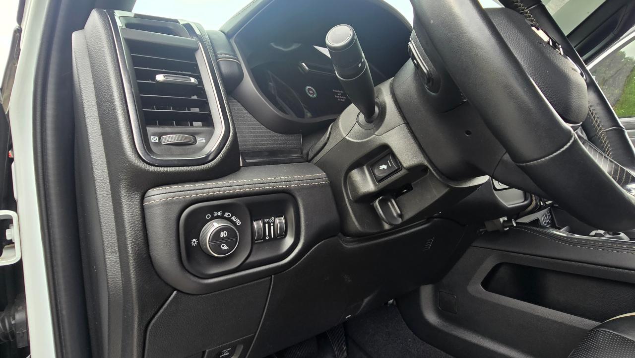 RAM 3500 Limited Mega Cab 4WD 2024
