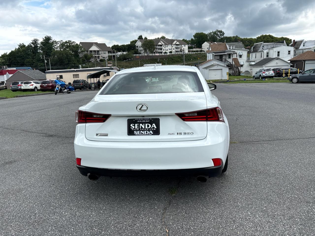 Lexus IS 350 AWD 2015