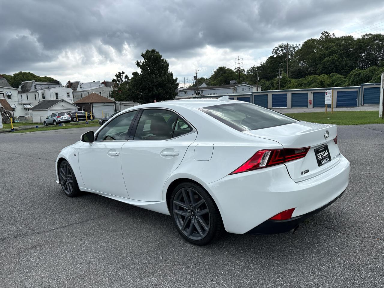 Lexus IS 350 AWD 2015