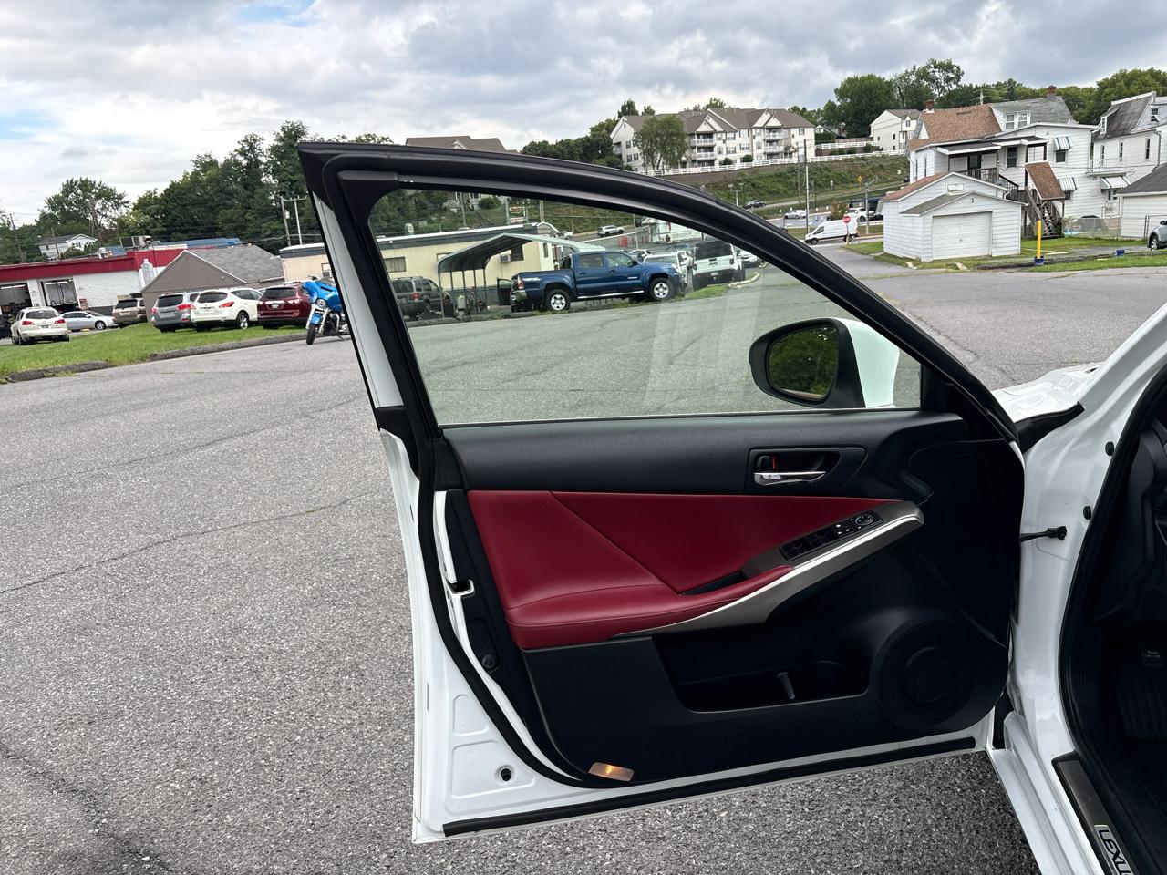 Lexus IS 350 AWD 2015
