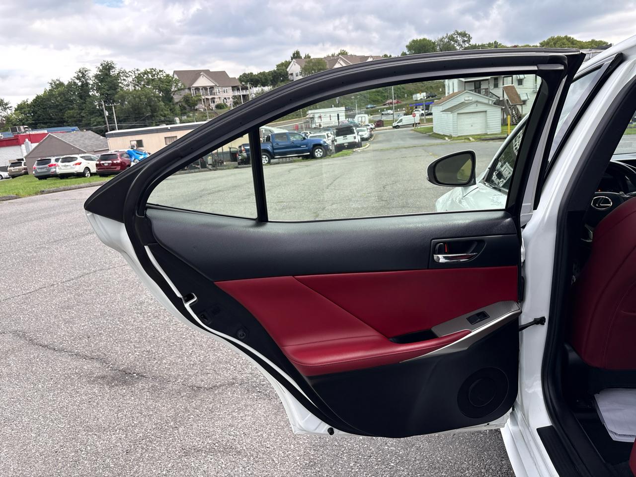 Lexus IS 350 AWD 2015