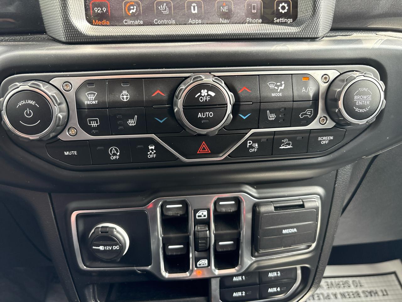 Jeep Wrangler Unlimited Sahara 2022