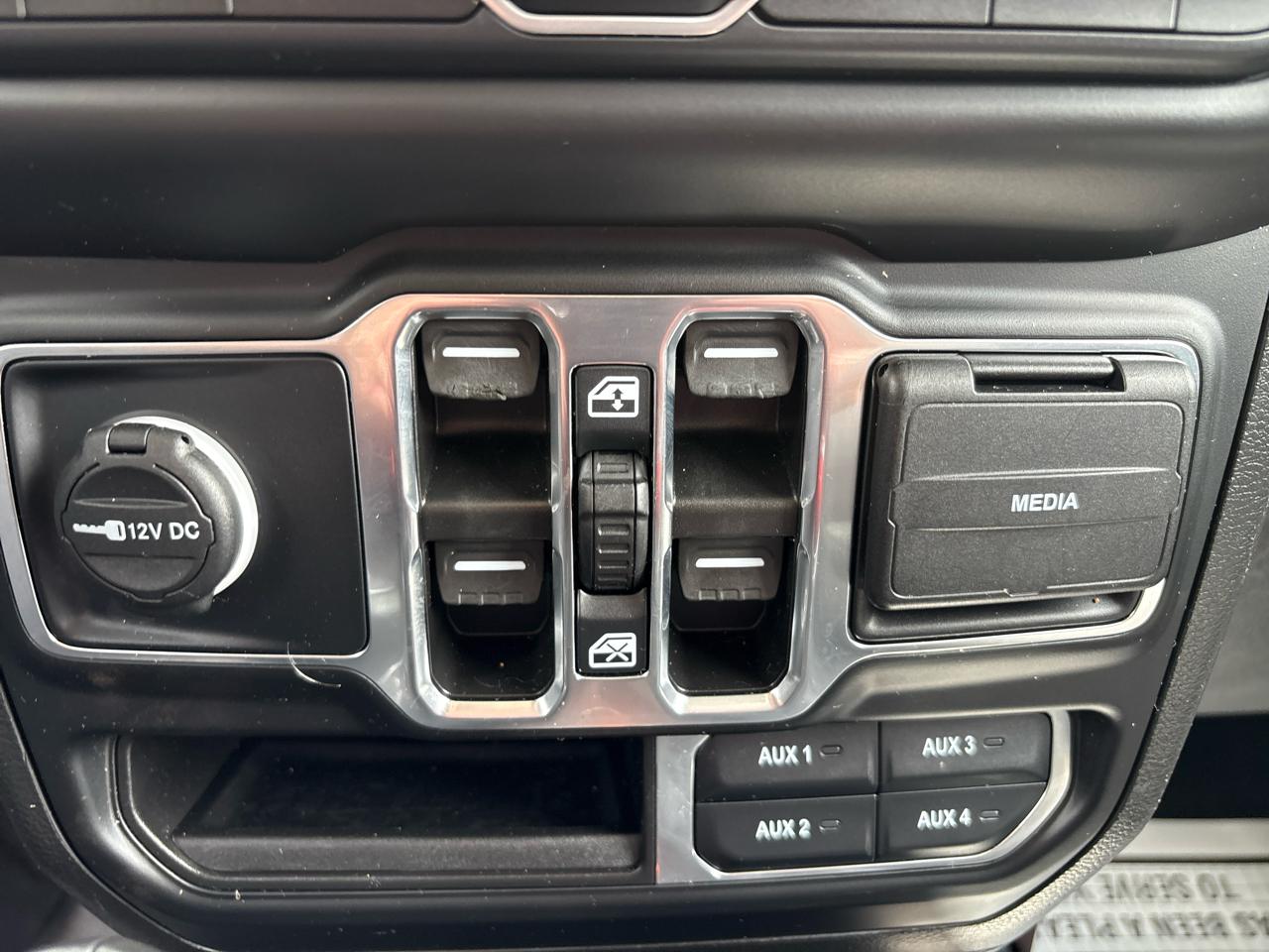Jeep Wrangler Unlimited Sahara 2022