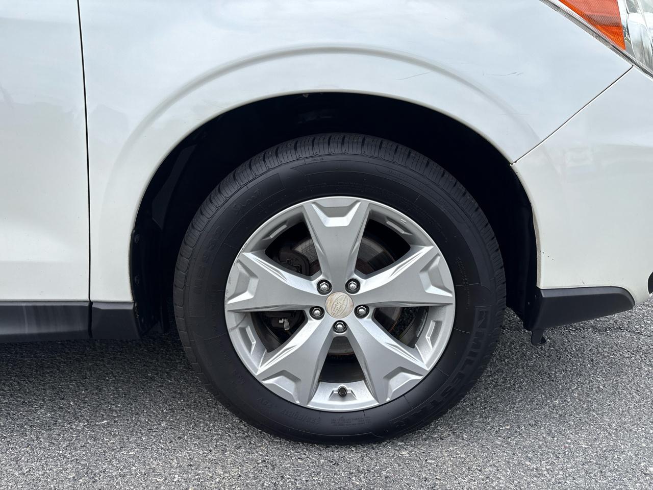 Subaru Forester 2.5i Limited 2015