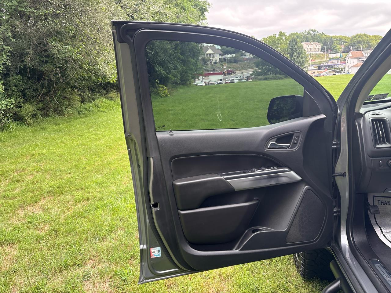 Chevrolet Colorado ZR2 Crew Cab Short Box 4WD 2022