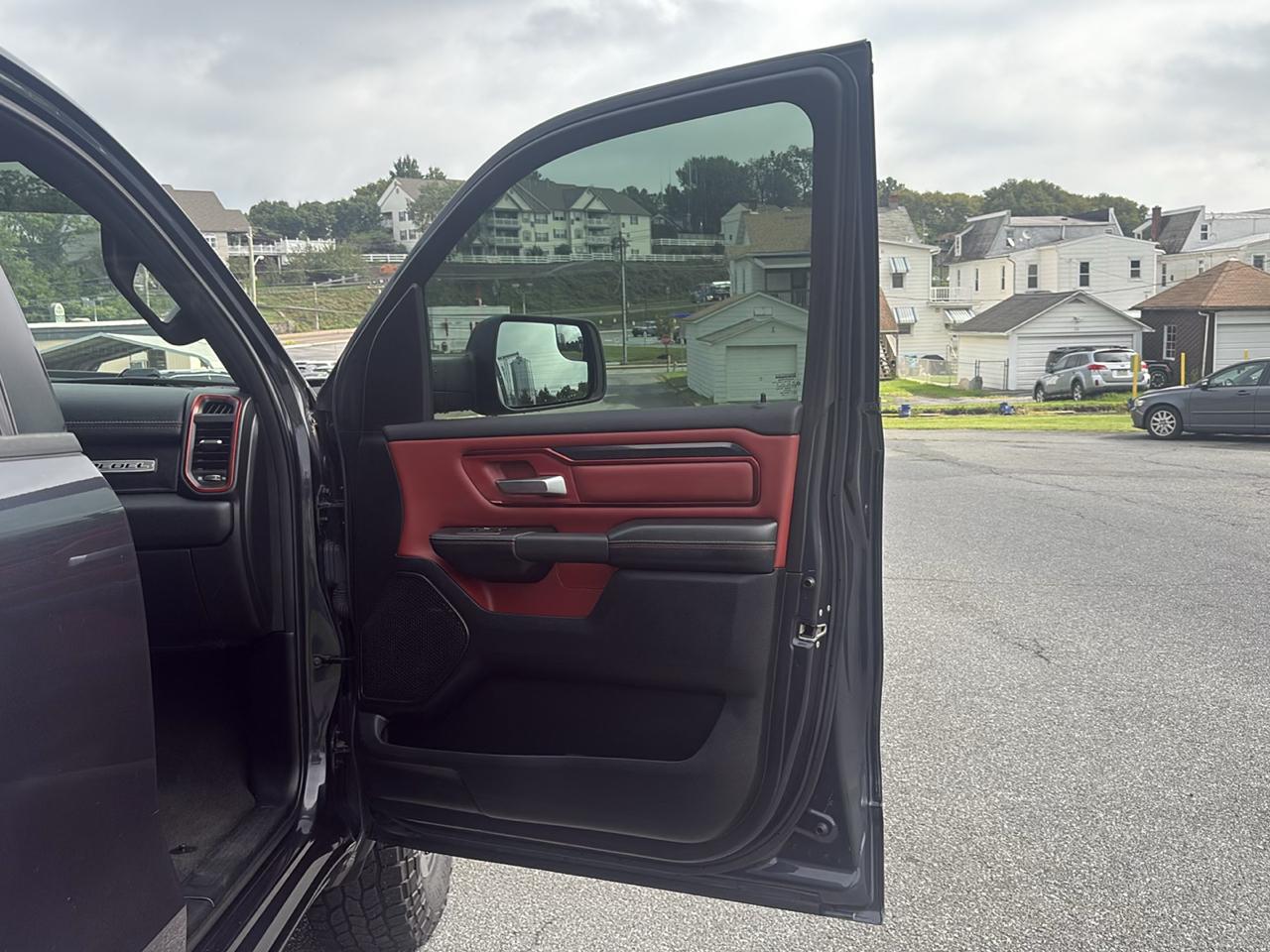 RAM 1500 Rebel Quad Cab 4WD 2019