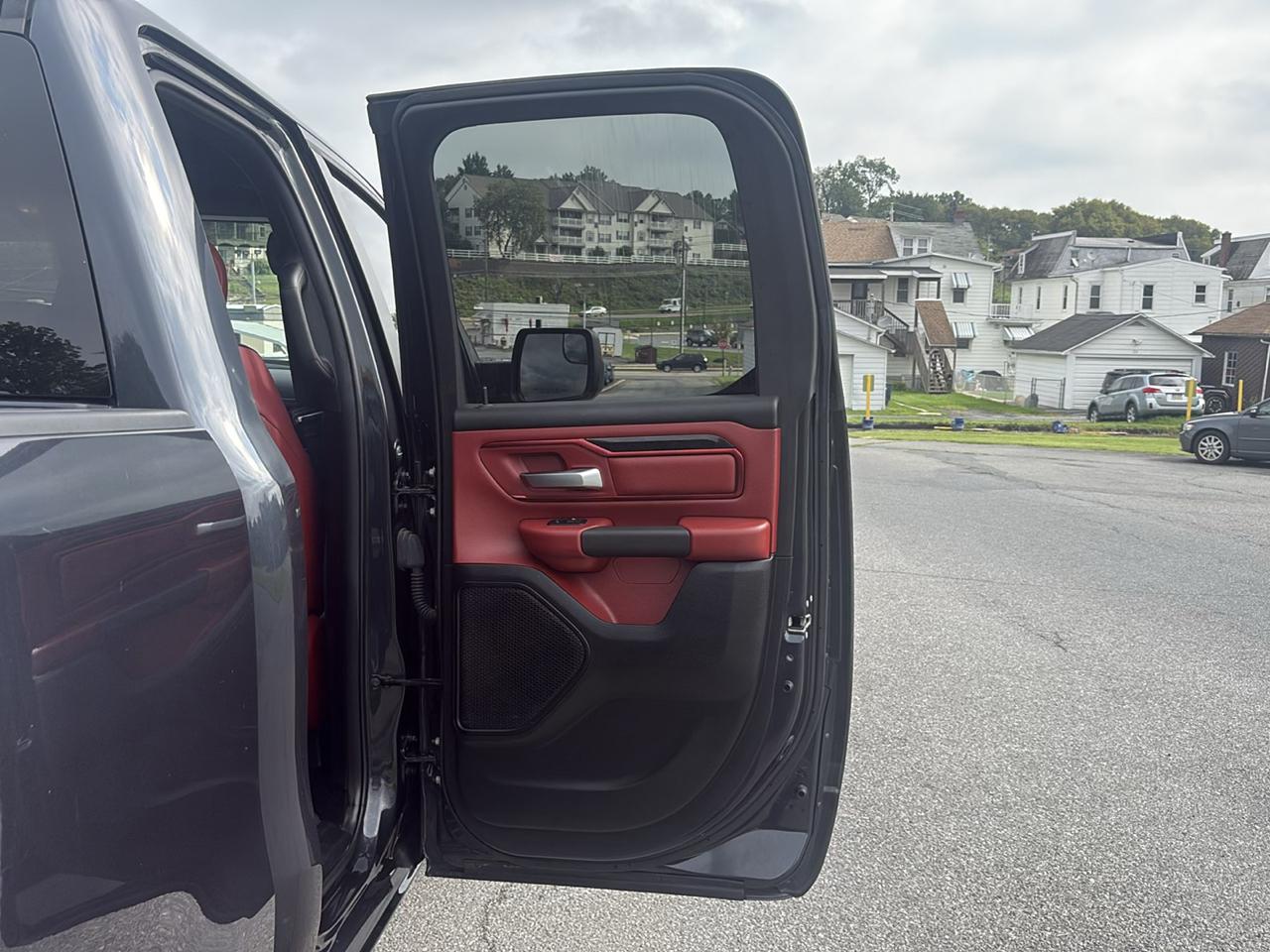 RAM 1500 Rebel Quad Cab 4WD 2019