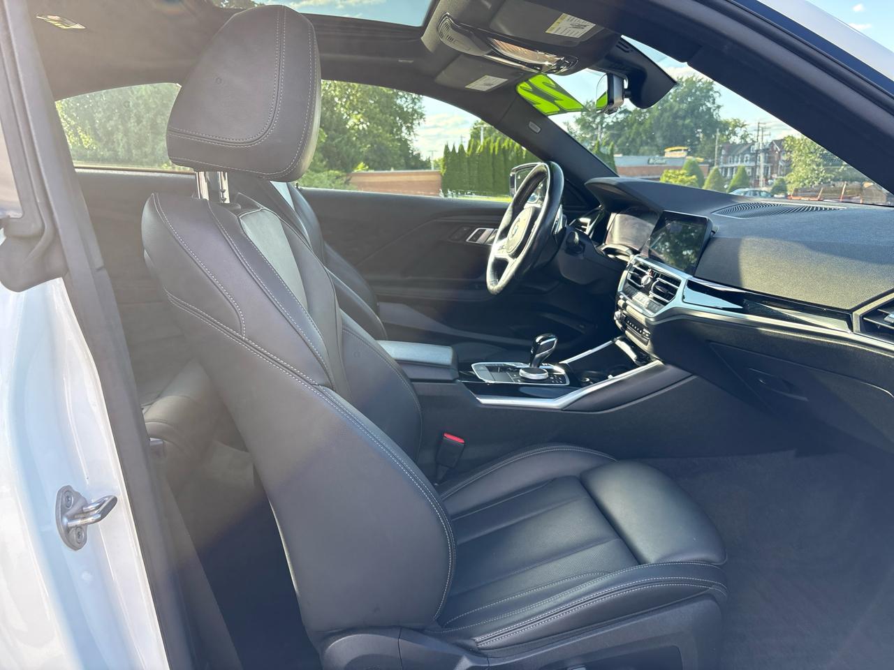 BMW 2-Series 230i Coupe 2022