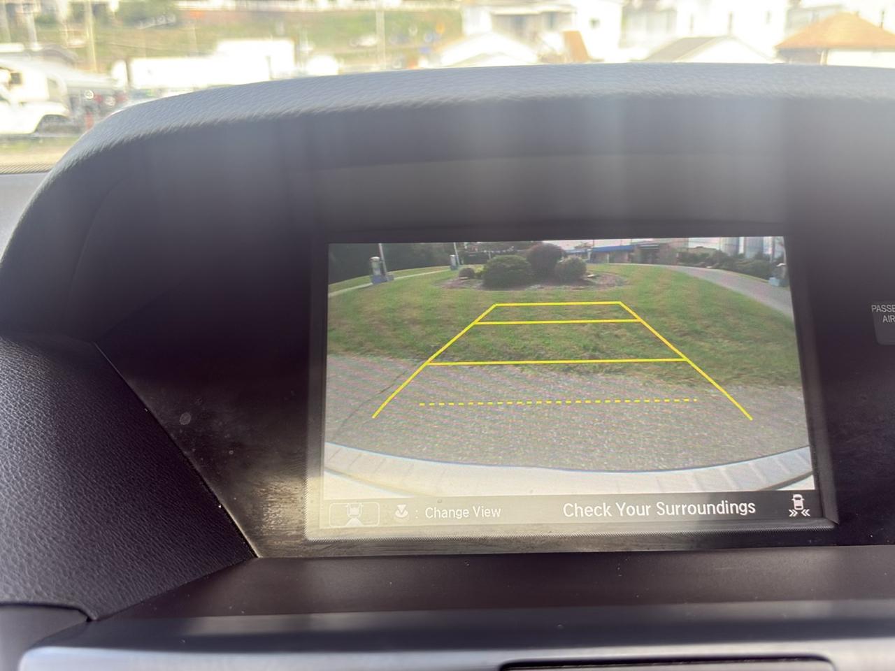 Acura MDX photo 21