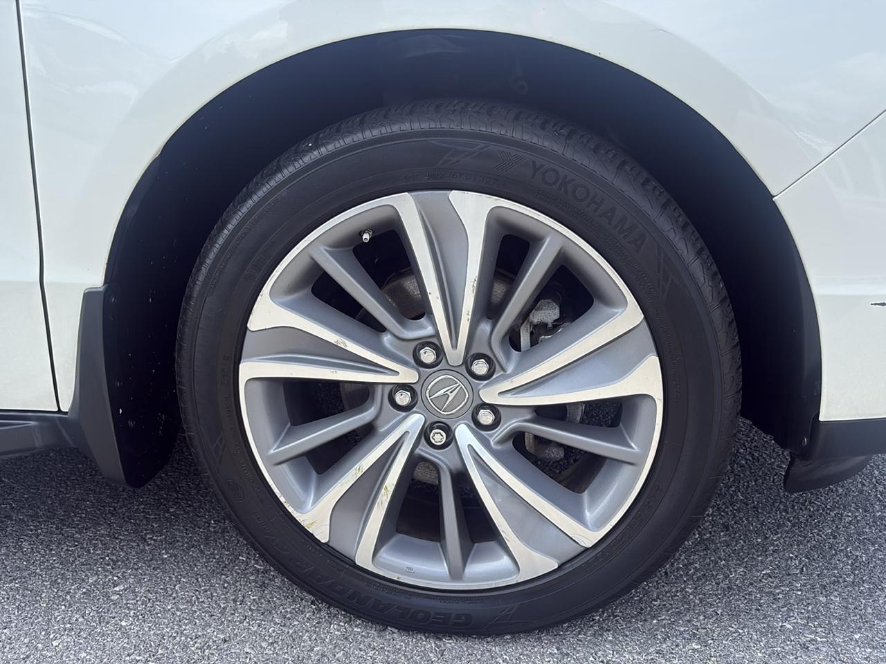 Acura MDX photo 31