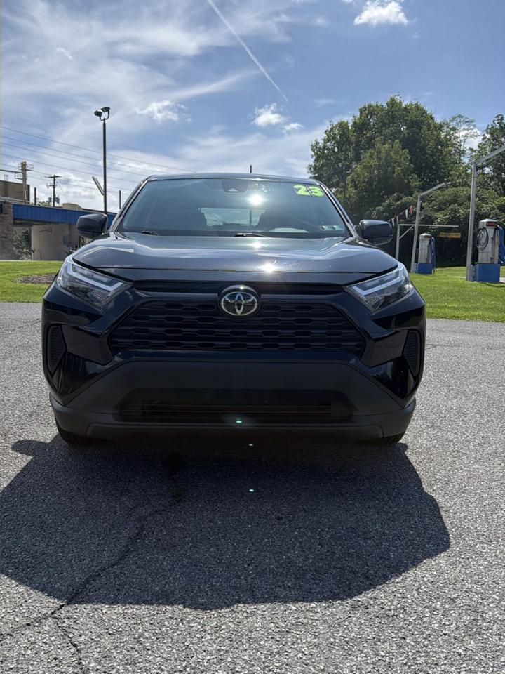 Toyota RAV4 LE AWD 2023