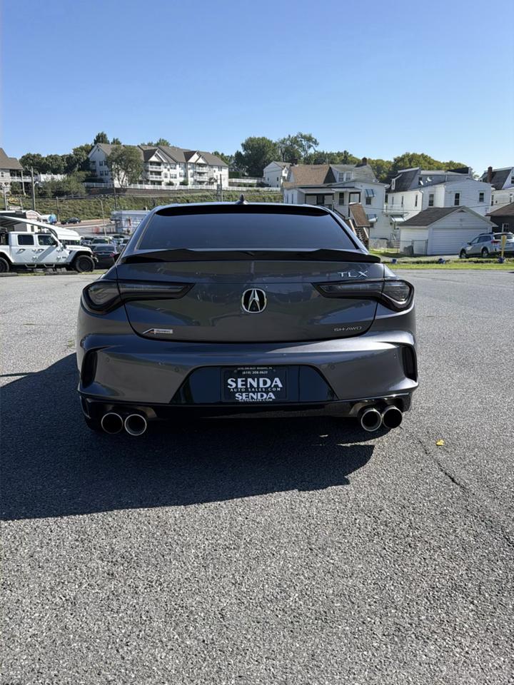 Acura TLX photo 11
