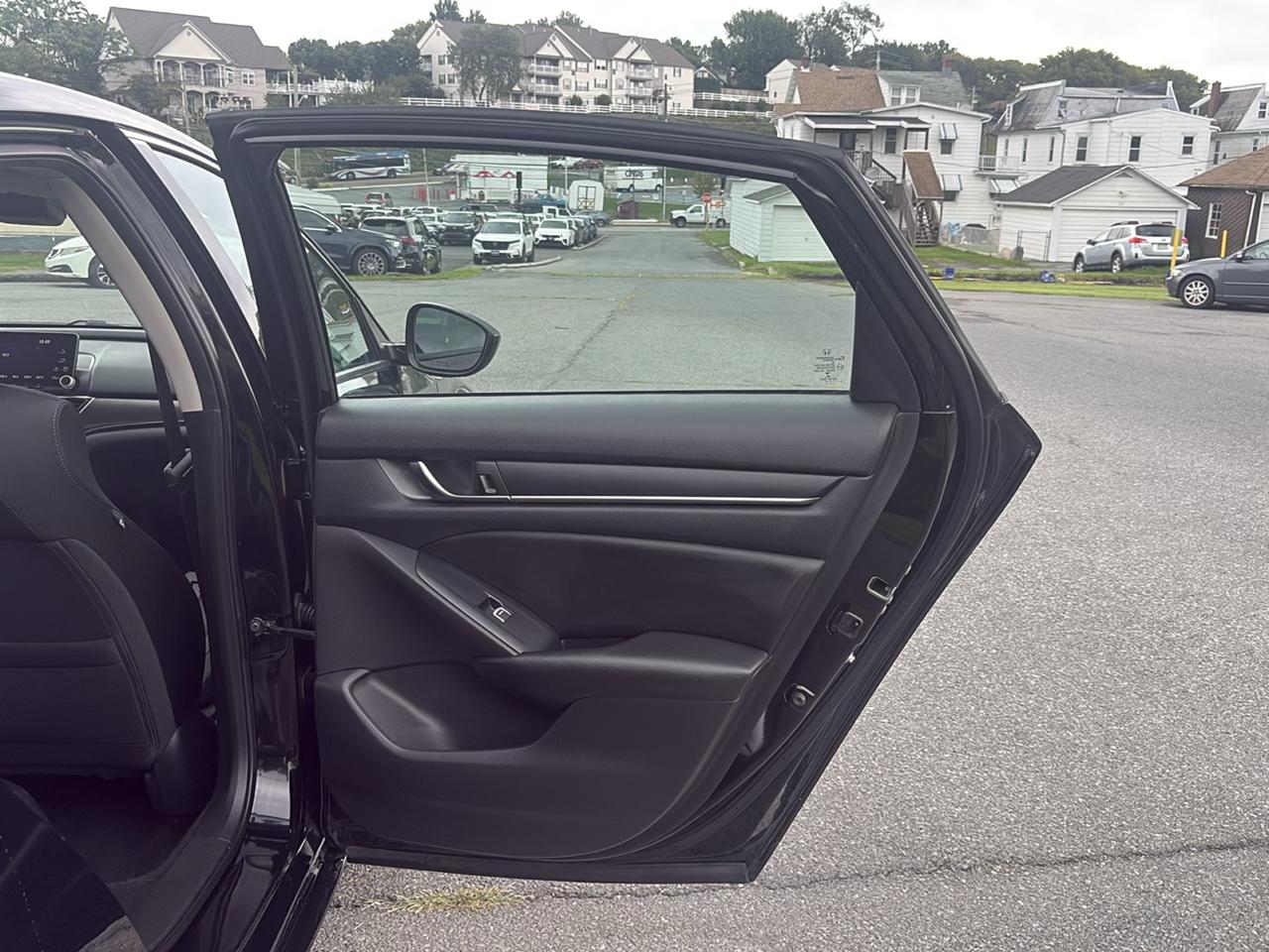 Honda Accord LX CVT 2019