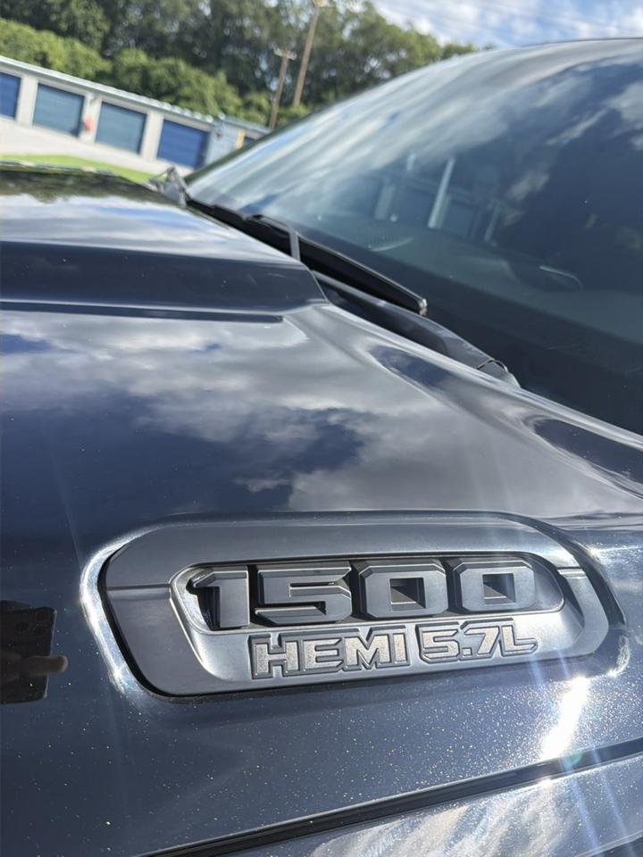 RAM 1500 Big Horn Crew Cab SWB 4WD 2019