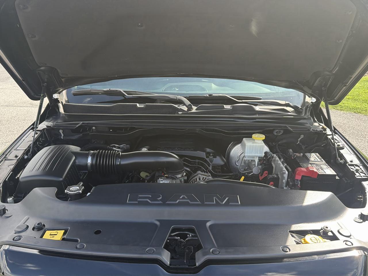 RAM 1500 Big Horn Crew Cab SWB 4WD 2019