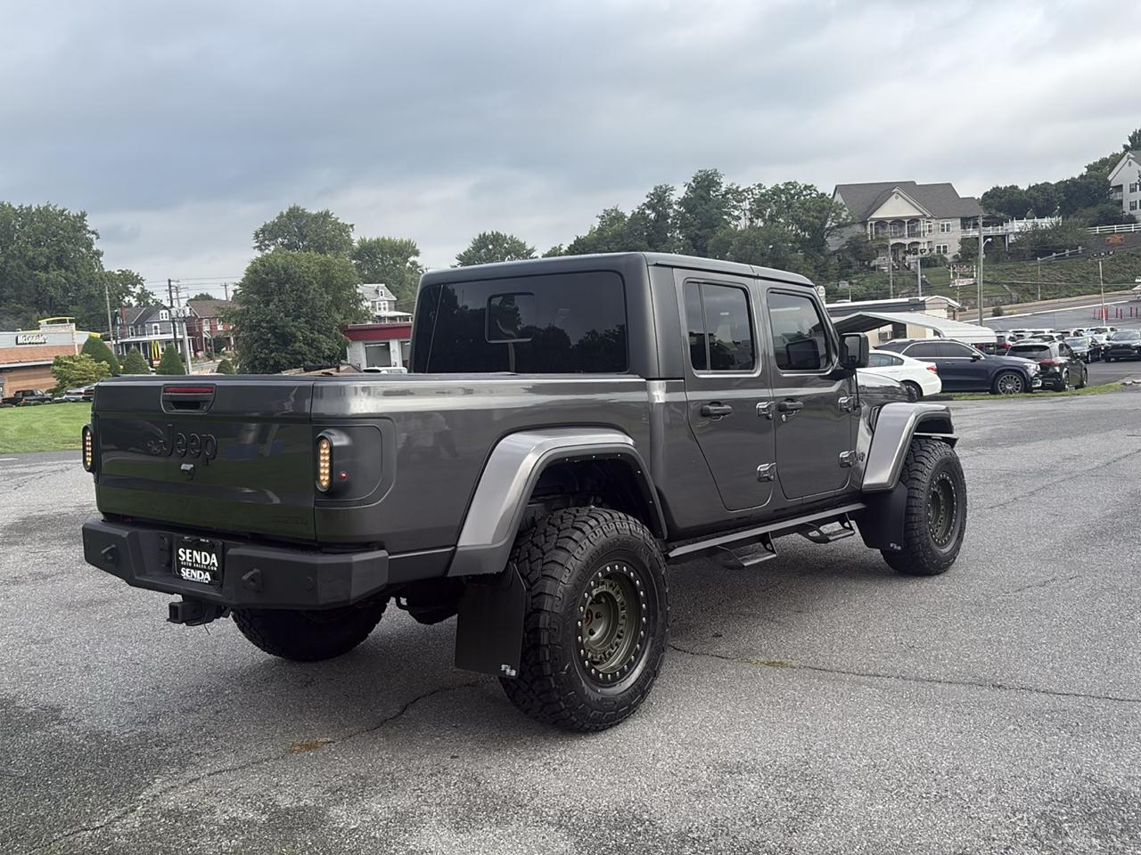Jeep Gladiator Sport 2021