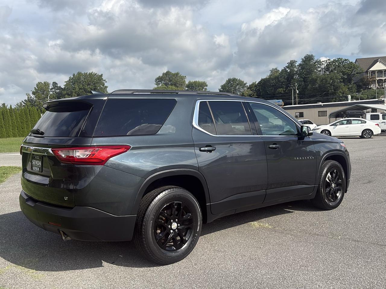 Chevrolet Traverse photo 5
