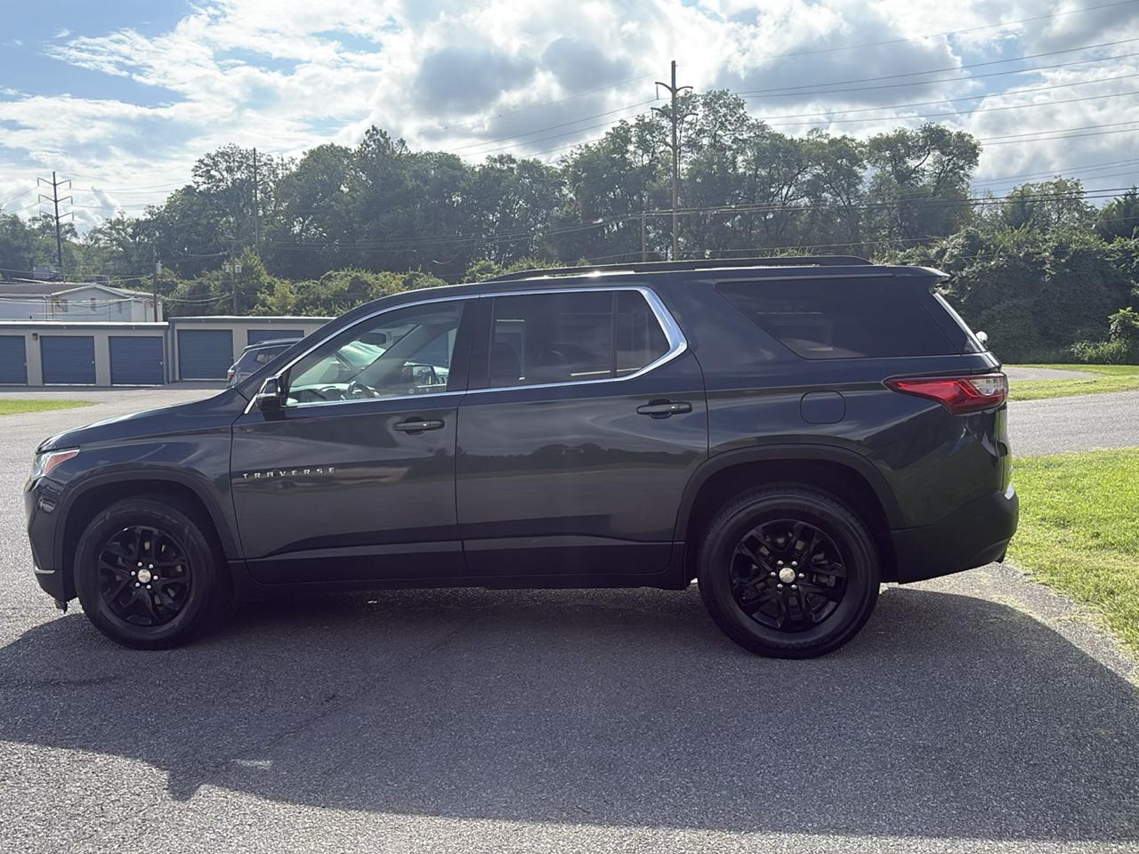 Chevrolet Traverse photo 8