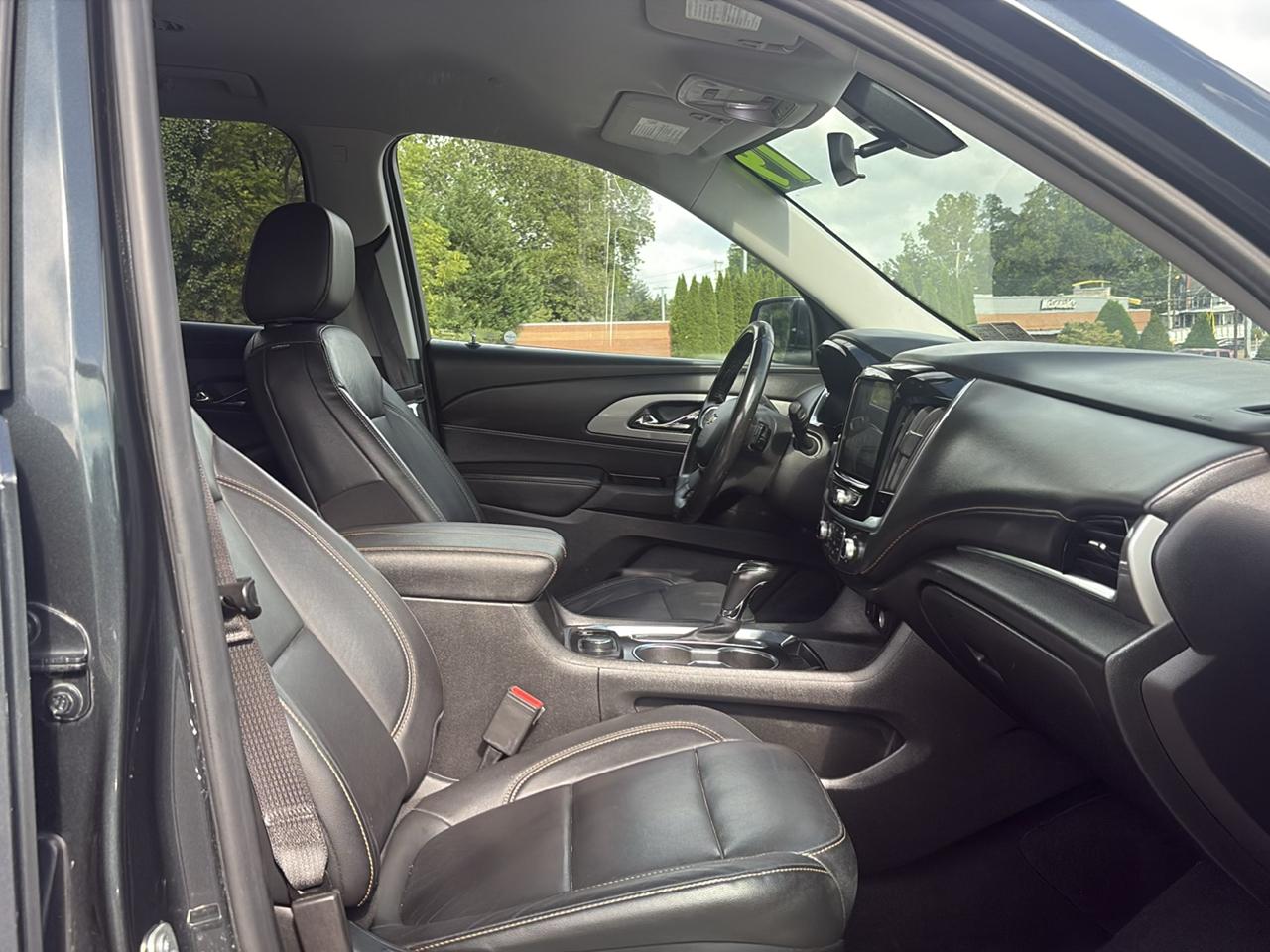 Chevrolet Traverse photo 14