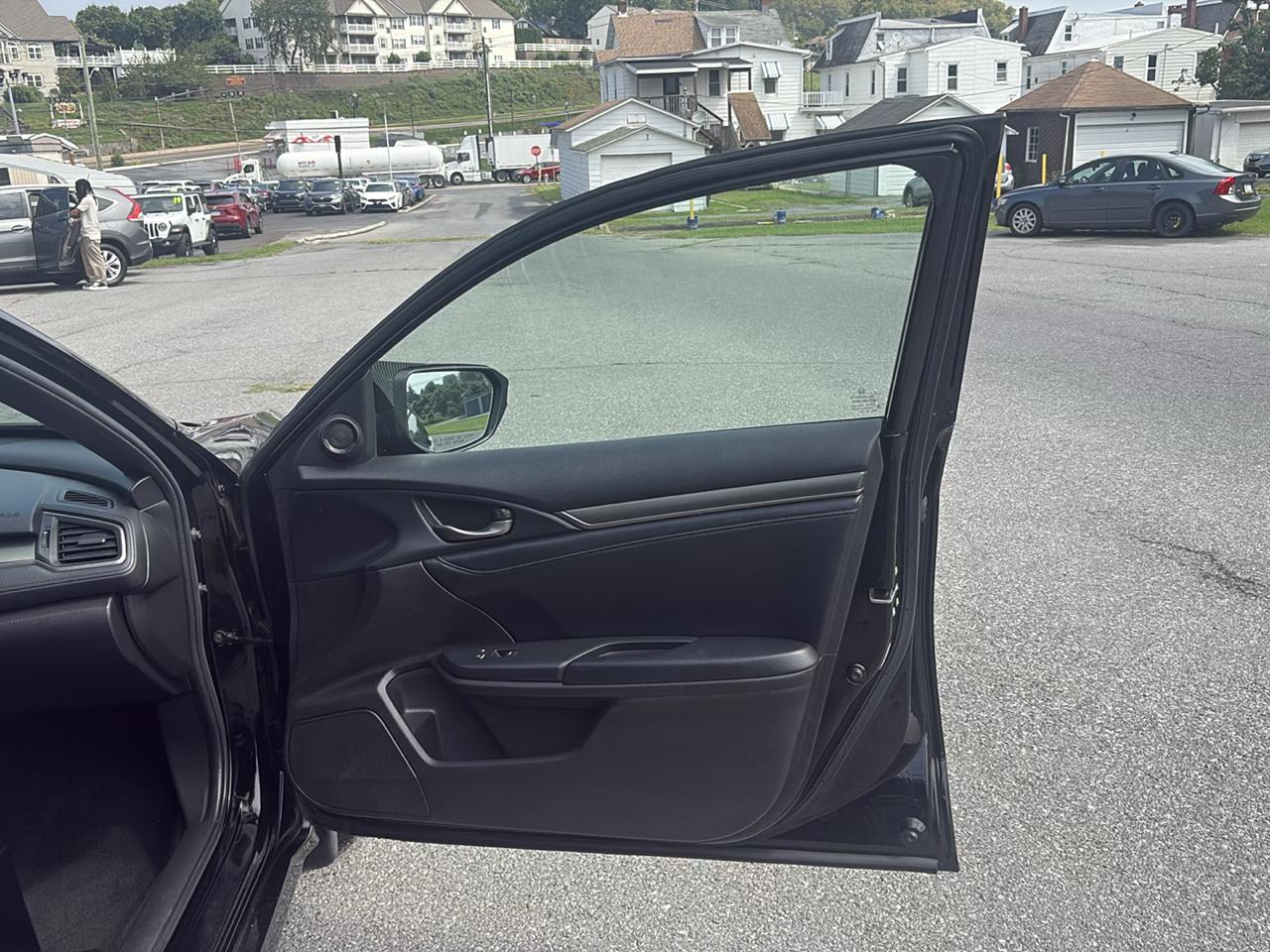 Honda Civic EX-L w/ Navigation 2019