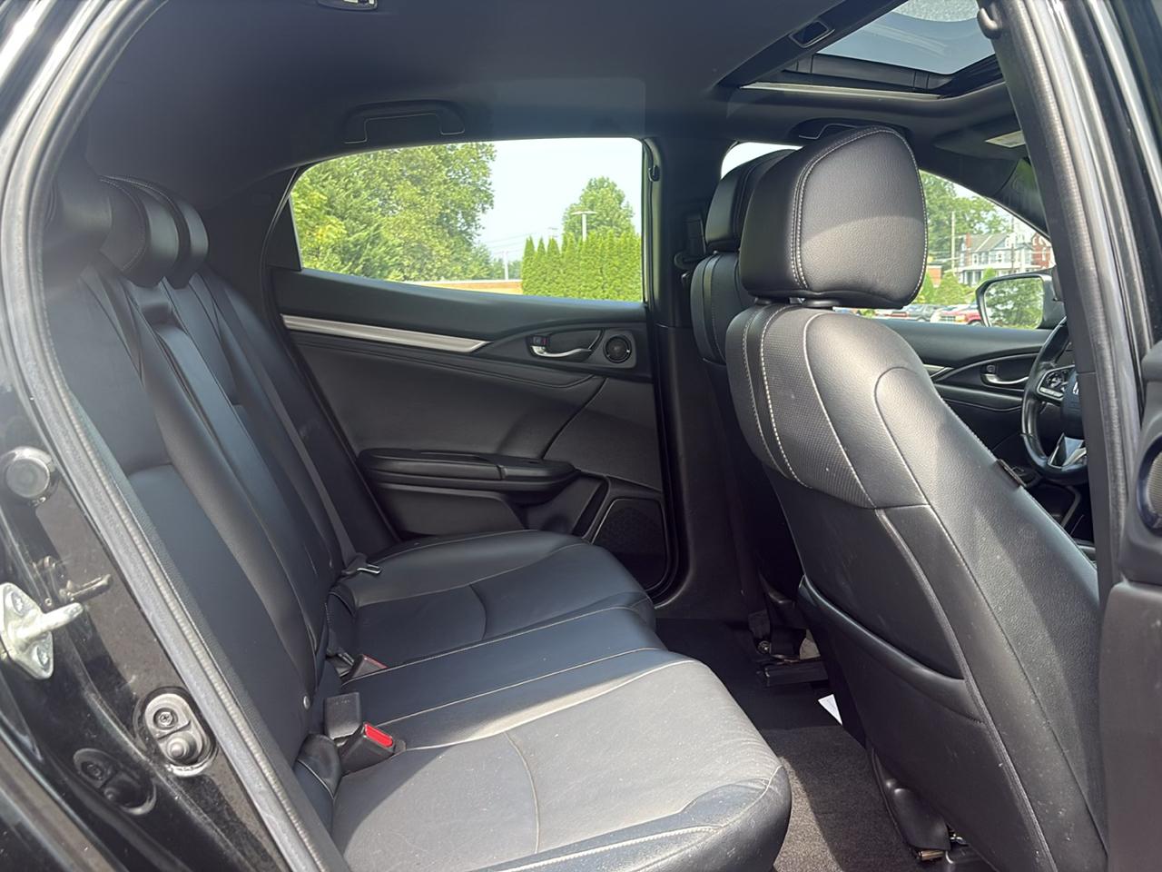 Honda Civic EX-L w/ Navigation 2019