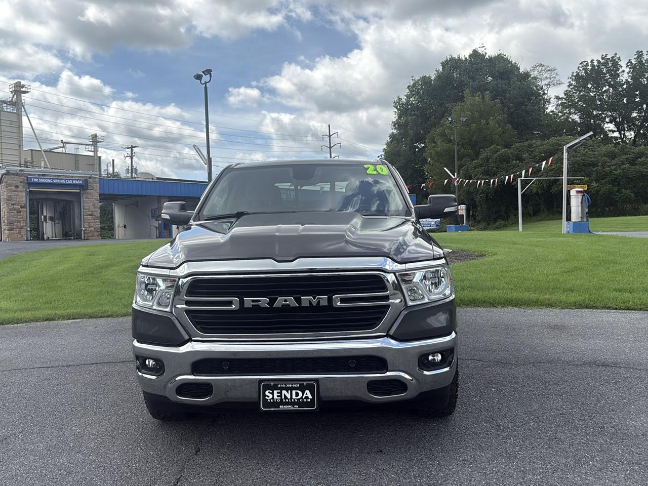 RAM 1500 Big Horn Quad Cab 4WD 2020