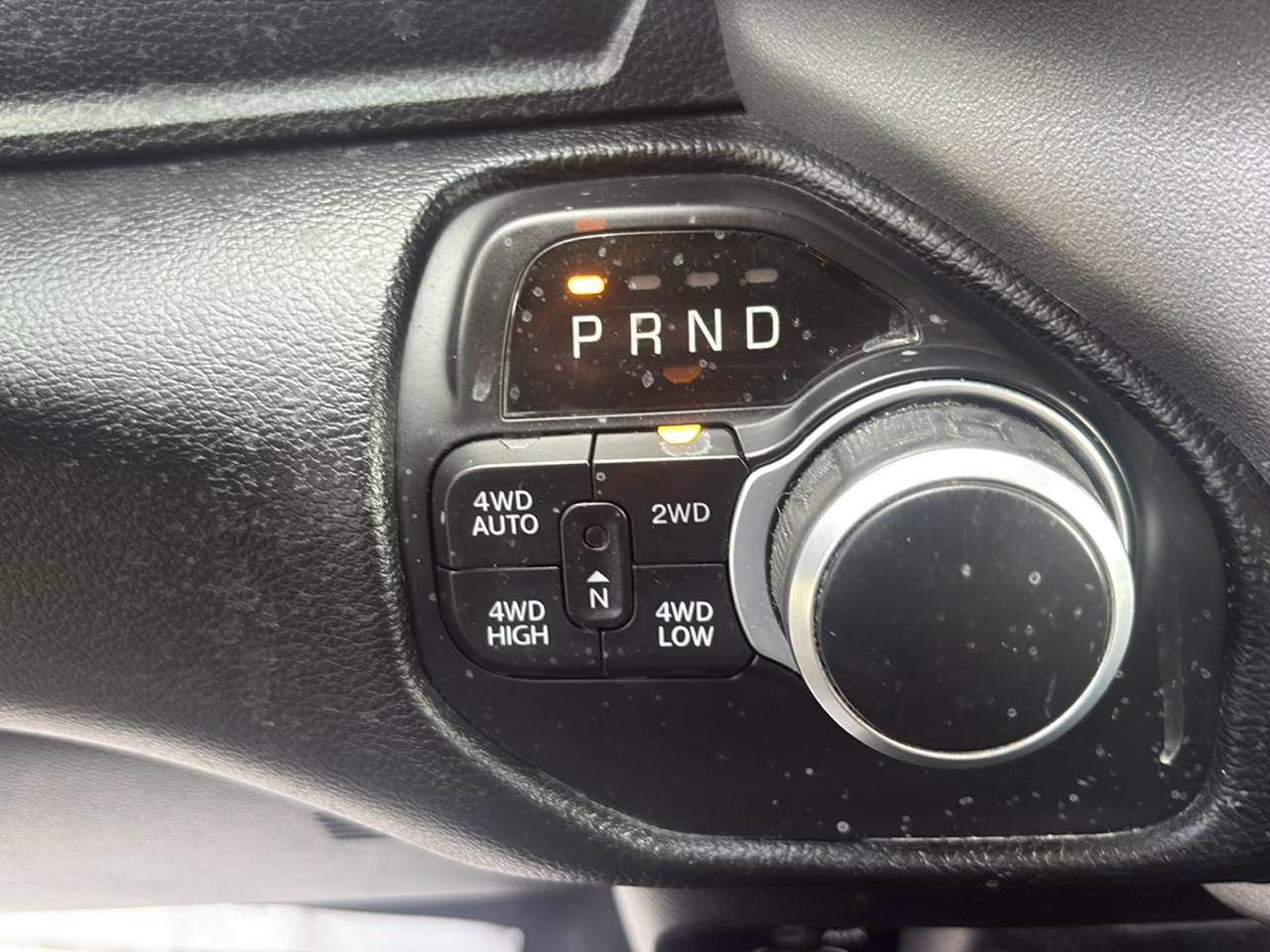 RAM 1500 Big Horn Quad Cab 4WD 2020
