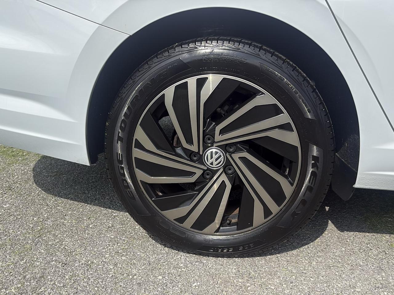 Volkswagen Jetta 1.4T SEL Premium 8A 2019
