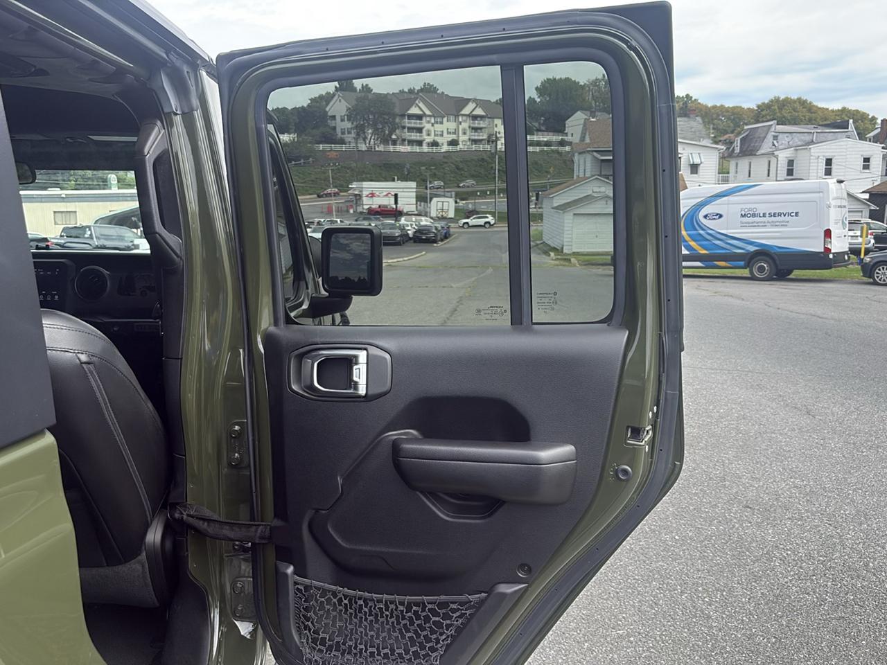 Jeep Gladiator Sport 2021