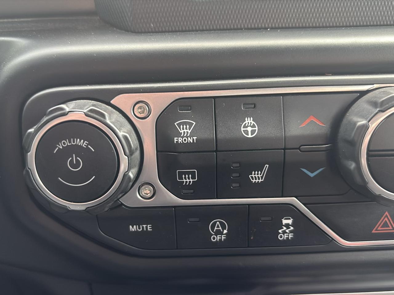 Jeep Gladiator Sport 2021