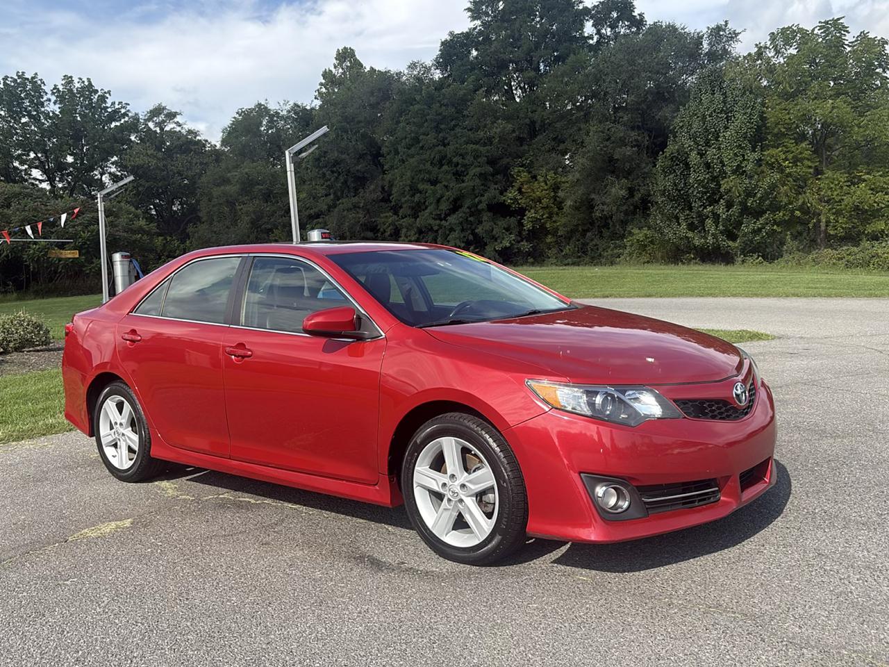 Toyota Camry SE 2012