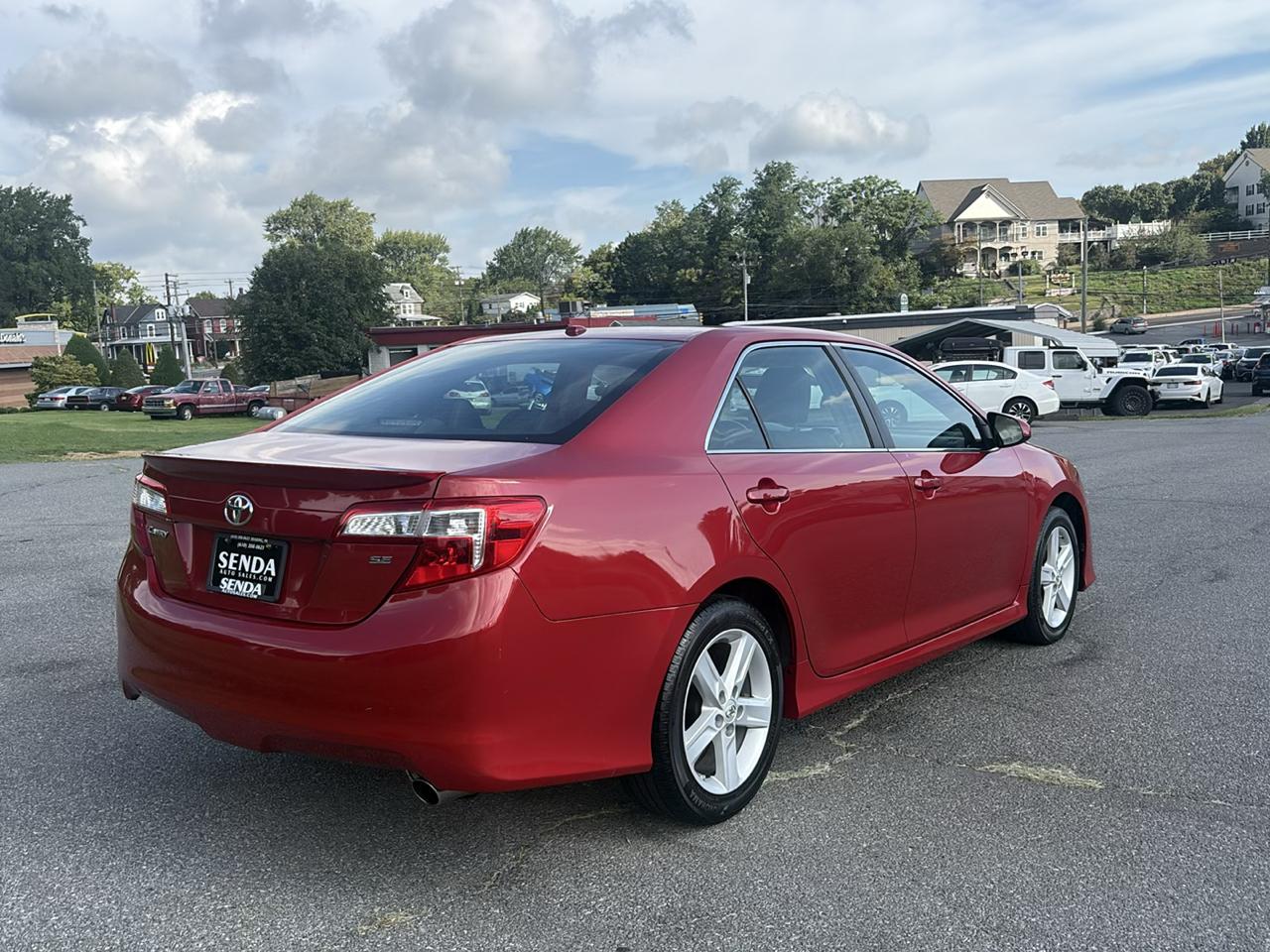Toyota Camry SE 2012