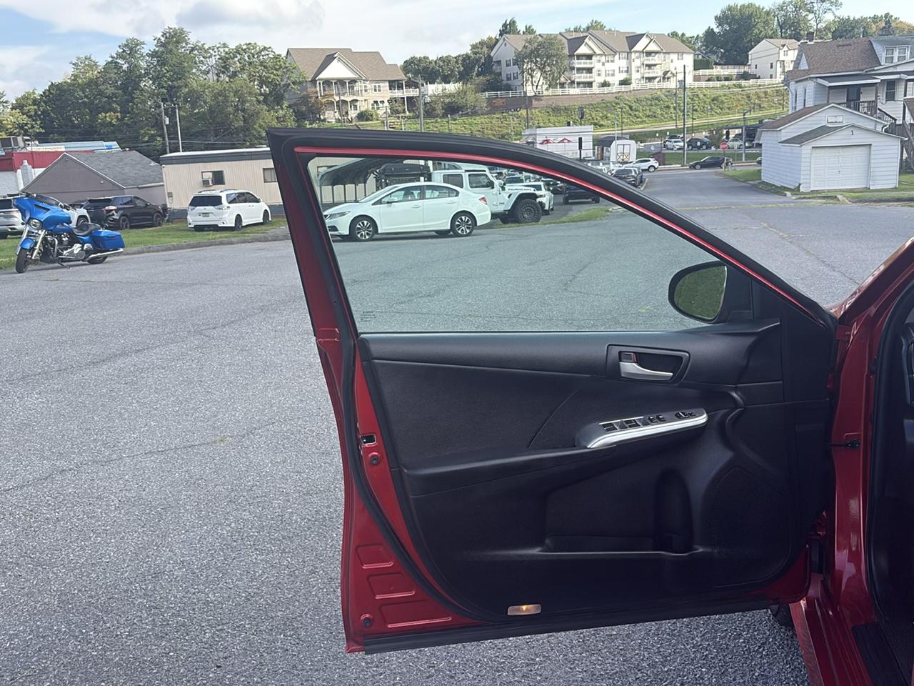Toyota Camry SE 2012