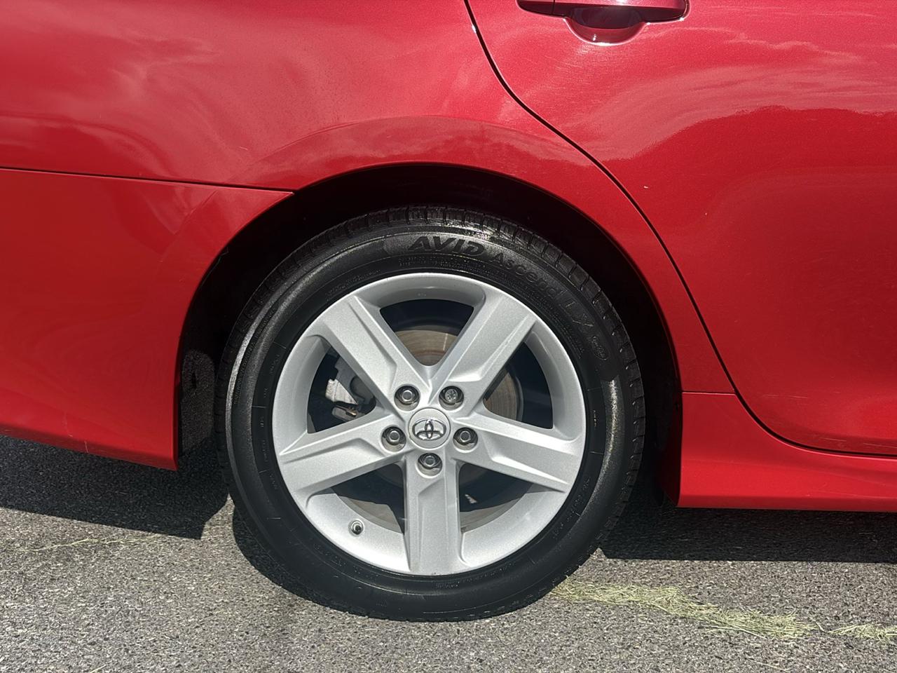 Toyota Camry SE 2012