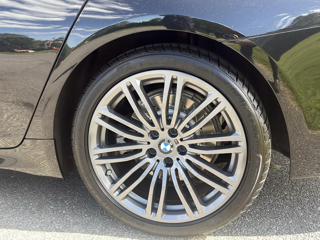 BMW 5-Series 530i xDrive 2018